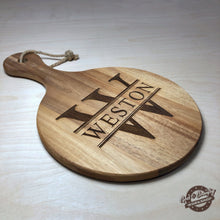 Load image into Gallery viewer, Monogram Personalized Round Cutting Board