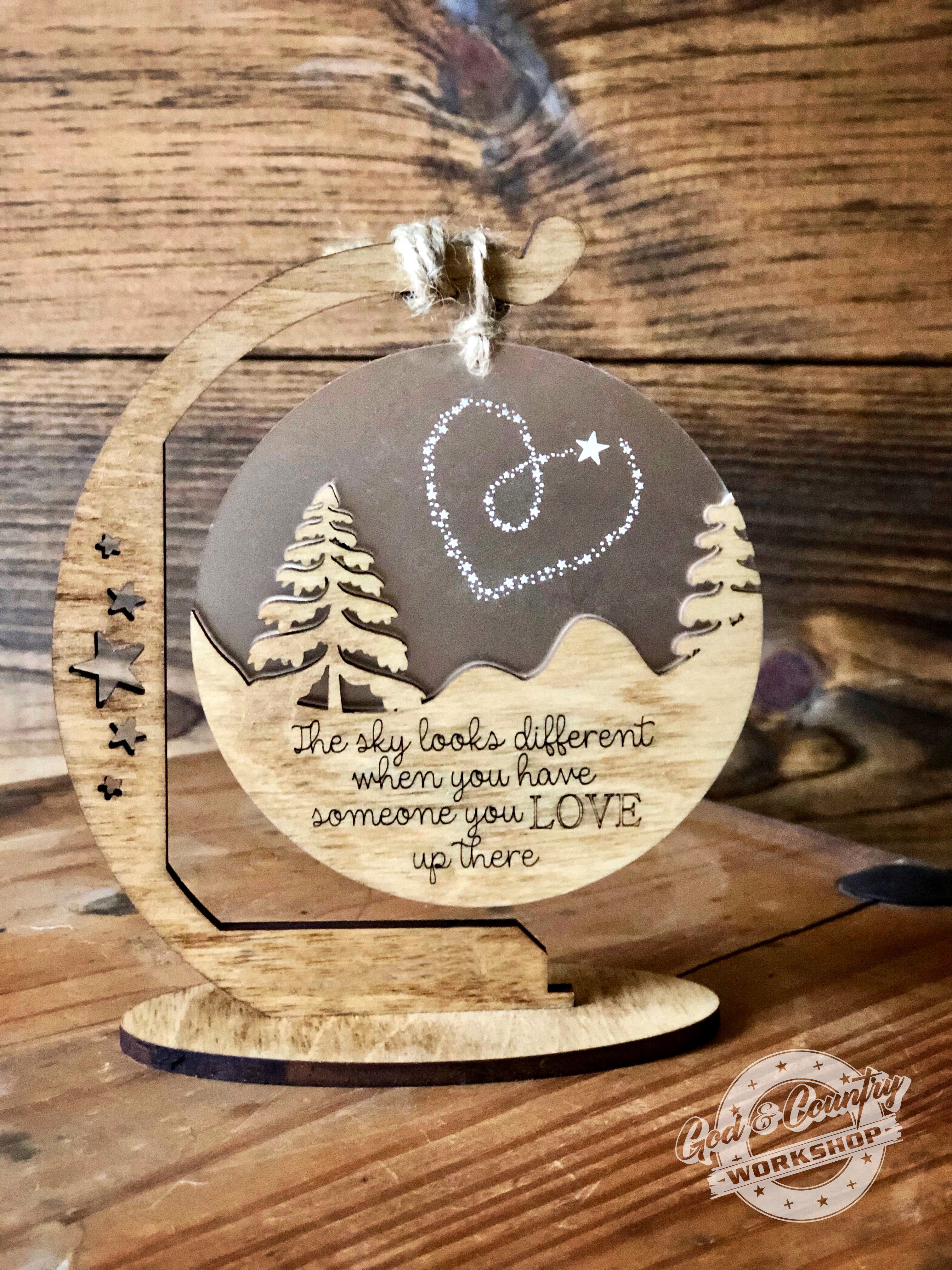 Memorial Ornament – Mondförmiges Gedenkgeschenk Mit Beleuchtung, Aus Harz & Edelstahl, 15,2x27,6 Cm